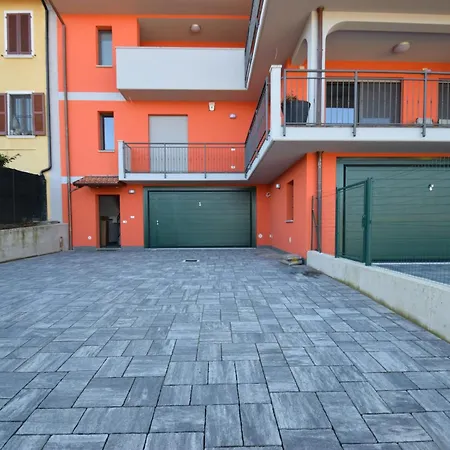 Casa Elena - Bella Vista Appartamento Germignaga